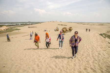 Ningxia Shahu Nature Tourist Area, Ningxia Sand Lakeのeditorial素材