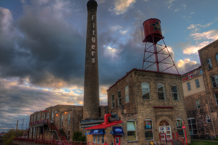 A calm summer night in Duluth, Minnesotaのeditorial素材