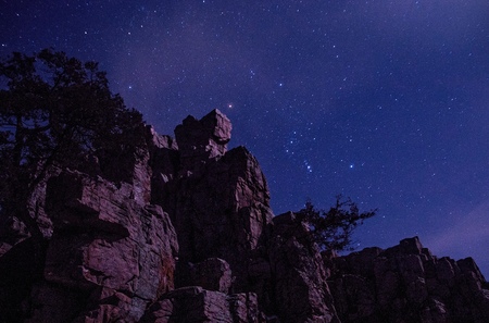 Palisades State Park is in South Dakota by Garretsonの写真素材