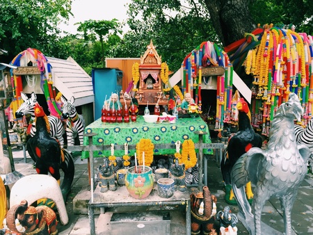 The Spirit House in my universityの素材