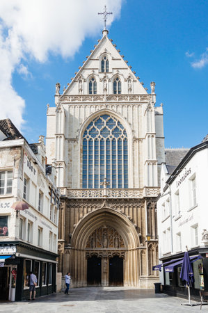 Antwerp, Belgium - July 28, 2016:  Cathedral of Antwerp- Outdoor view a blue sky dayのeditorial素材