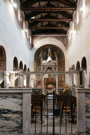 Rome, Italy - August 18, 2016: Interior view of church of Santa Maria in Cosmedin. The Mouth of Truth is a marble mask in Rome, Italy, which stands against the left wall of the portico of the Santa Maria in the Cosmedin churchのeditorial素材