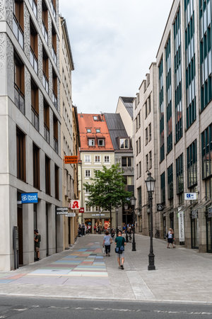 Scenic view of street in historical city centre of Munichのeditorial素材