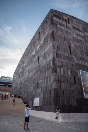 Mumok museum in Vienna at sunsetのeditorial素材