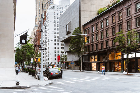 Madison Avenue with The Met Breuer museumのeditorial素材