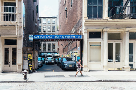 Park lot for sale in Soho in New Yorkのeditorial素材