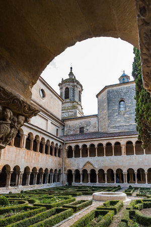 The cloister of Santo Domingo de Silos Abbeyのeditorial素材