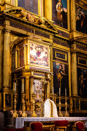Polychrome altarpiece in the Collegiate Church of the Assumption of Pastrana