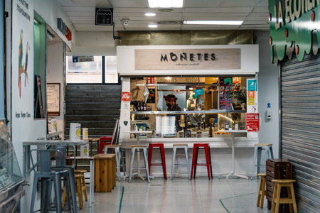 Small Restaurant Inside Food Market in Madridのeditorial素材