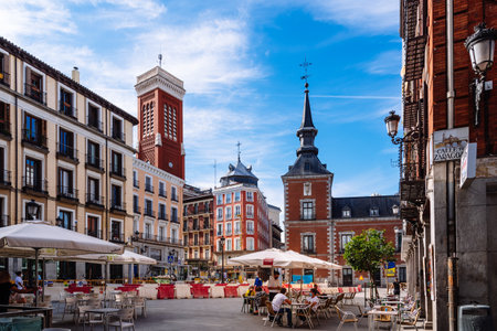 Square of Santa Cruz in historical centre of Madridのeditorial素材