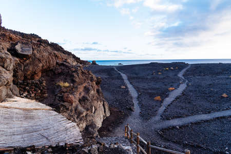Echentive volcanic black sand beach in Fuencaliente, La Palmaの写真素材