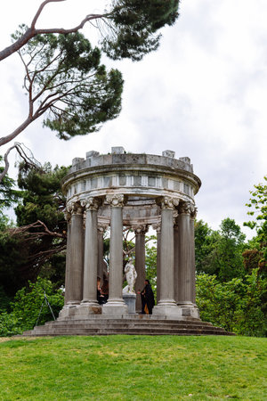 Scenic view of Capricho Park in Madridのeditorial素材