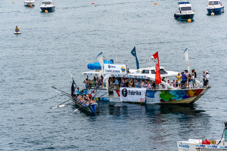 Trainera rowing boat regatta in the bay of La Concha in San Sebastianのeditorial素材
