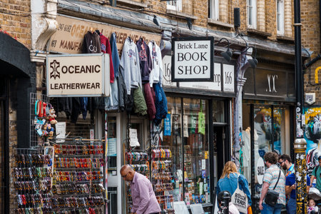 London, UK - August 25, 2023: Street scene with people shopping in Brick Lane in Shoreditch Area in the East Endのeditorial素材