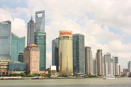 Pudong district of Shanghai, China August 5, 2010 - Skyline of Shanghai and touris boatのeditorial素材