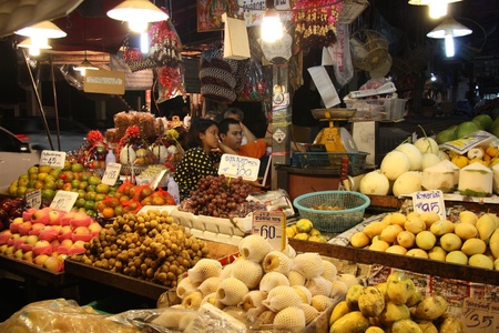 Famous Night market in Chiang Mai, Thailand - 25.07.2011のeditorial素材