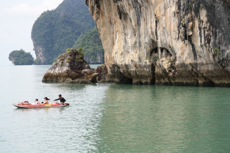People kayaking at the sea, Phi Phi island, Thailand - 10.08.2011のeditorial素材