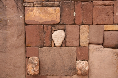 Semi-Underground Temple - Semisubterraneo - with many heads, Tiwanaku, Boliviaの写真素材