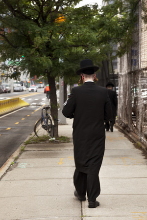 Brooklyn, USA-June 6, 2017: Orthodox Jew walking the streets of New Yorkのeditorial素材