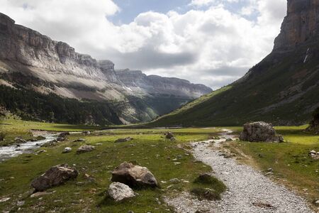 Way to Ordea-Monte Perdido National Park in Huesca's Pyrenees. Aragon, Spainの写真素材