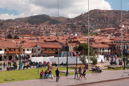 Cuzco-Peru. June 5, 2015: tourist walking near the cathedral of Cuscoのeditorial素材