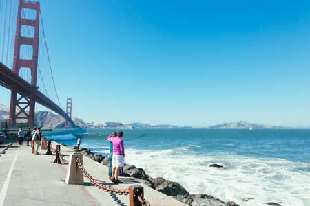 San Franciso, CA, USA-June 21, 2017: Many tourists visit the Golden gate bridge every day in San Franciscoのeditorial素材
