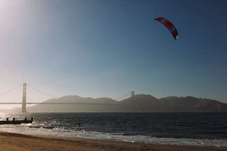 San Franciso, CA, USA-June 22, 2017: Kitesurfing under the Golden Gate Bridge. San francisco Californiaのeditorial素材