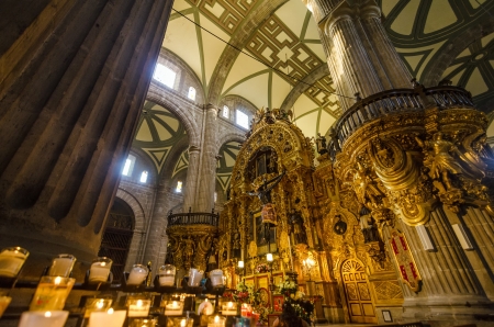 A view of the interior of the cathedral in Mexico Cityのeditorial素材