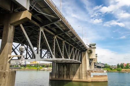 View of the Morrison Bridge and Willamette River in Portland, Oregonの写真素材