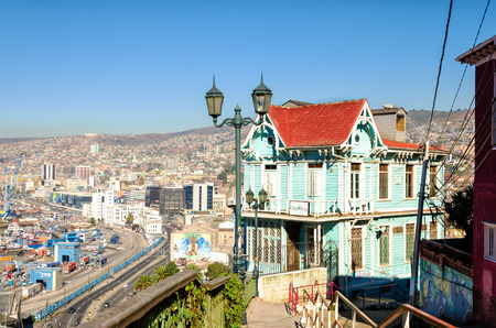 VALPARAISO, CHILE - MAY 27: View of Valparaiso, Chile on May 27, 2014のeditorial素材
