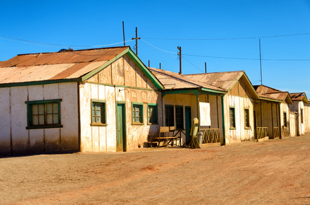 Old abandoned houses in the ghost of Humberstone, Chileのeditorial素材