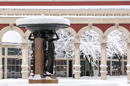 Snow covered fountain in Ankeny Square in Portland, Oregonの写真素材