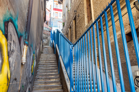 Narrow stairs in an alley in Valparaiso, Chileの写真素材