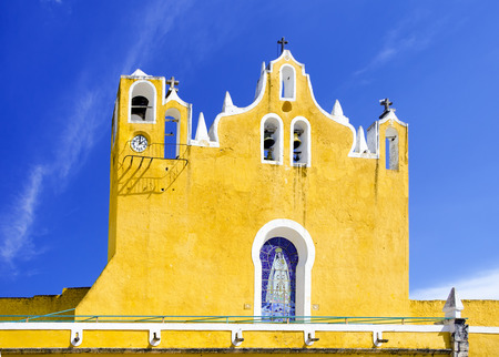 Church of the  Convento De San Antonio De Padua in Izamal, Mexico.のeditorial素材
