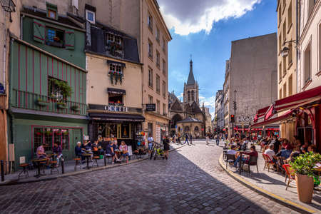 Paris, France - June 6, 2021: Days after lockdown due to covid-19 in a famous Parisian pastry shop in Notre-Dame district in Parisのeditorial素材