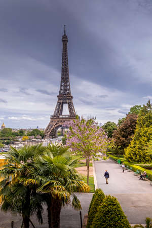 Paris, France - May 20, 2021: Iconic Eiffel tower viewed from Trocadero garden in Parisのeditorial素材