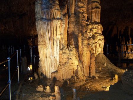 Cave Feet in Missouriの写真素材