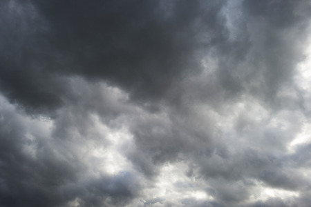 Cloudscape forecasting deteriorating weather in spring
