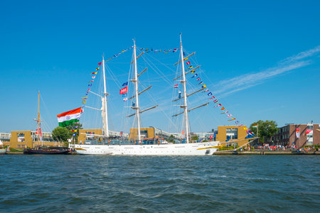 Masts of a tall ship in the harbor of Amsterdamのeditorial素材