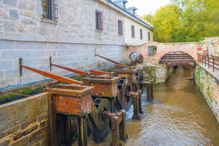 Building along a canal in Segoviaのeditorial素材