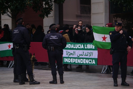 Granada (Spain)2nd January 2011- Protests (extreme left) in the celebration of the conquest of...