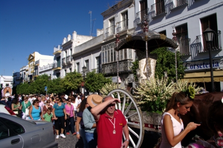 Carmona (Seville) Spain - 3 September 2012.- People walk in the yearly pilgrimage to a small chapel 19のeditorial素材