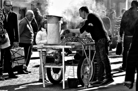 Sevilla  Spain  16-11-2013  Street photography  Bake nut seller 37のeditorial素材