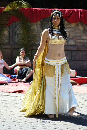 Sevilla (Spain) 6th September 2014 - Roman market 56 - Dancersのeditorial素材