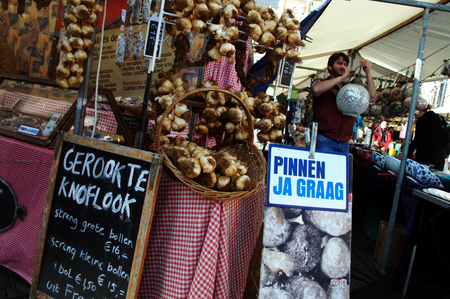 Netherlands, Amsterdam 11th October 2015 - Flower marketのeditorial素材