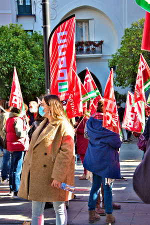The tendency in the regional right wing government is to privatize the Spanish National Heath Service. This is a demonstration protesting against that trendのeditorial素材