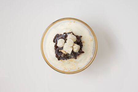 Topview and BingSu. It's adzuki-bean paste, milk, ice cream, sticky rice cake, fruit cocktail, and stuff like that on shaved ice. It's sweet and very refreshing.の写真素材