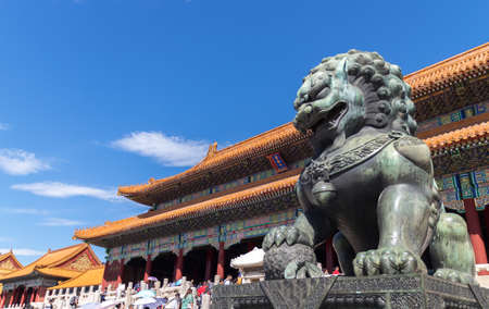 Lion statue in Forbidden Cityのeditorial素材