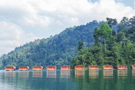 Raft House in Ratchaprapha Dam, Surat Thani , Thailandのeditorial素材