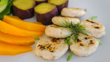 healthy chicken nugget with steamed vegetables